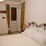 Pignata לינה וארוחת בוקר