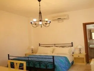 Pignata Oda ve Kahvaltı 3*