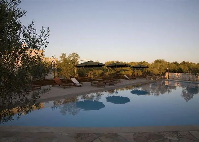 Pignata לינה וארוחת בוקר Savelletri